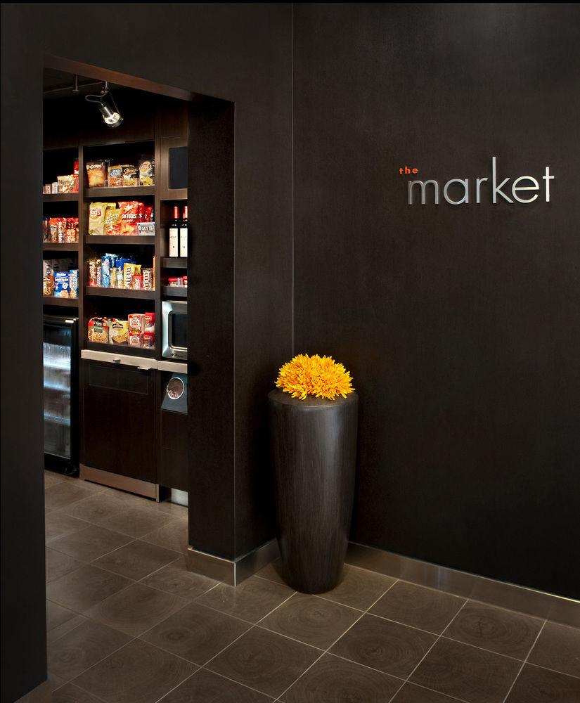 Courtyard By Marriott Poughkeepsie Hotel Buitenkant foto