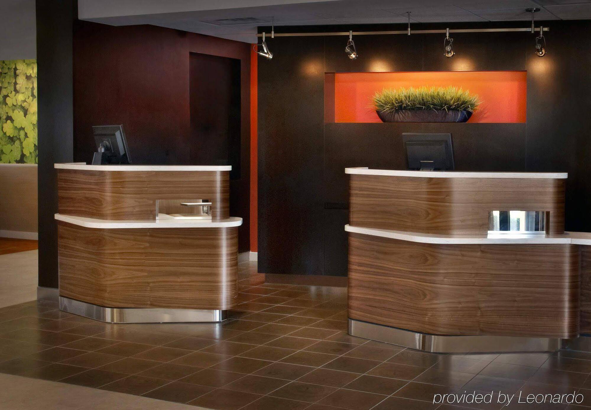 Courtyard By Marriott Poughkeepsie Hotel Buitenkant foto